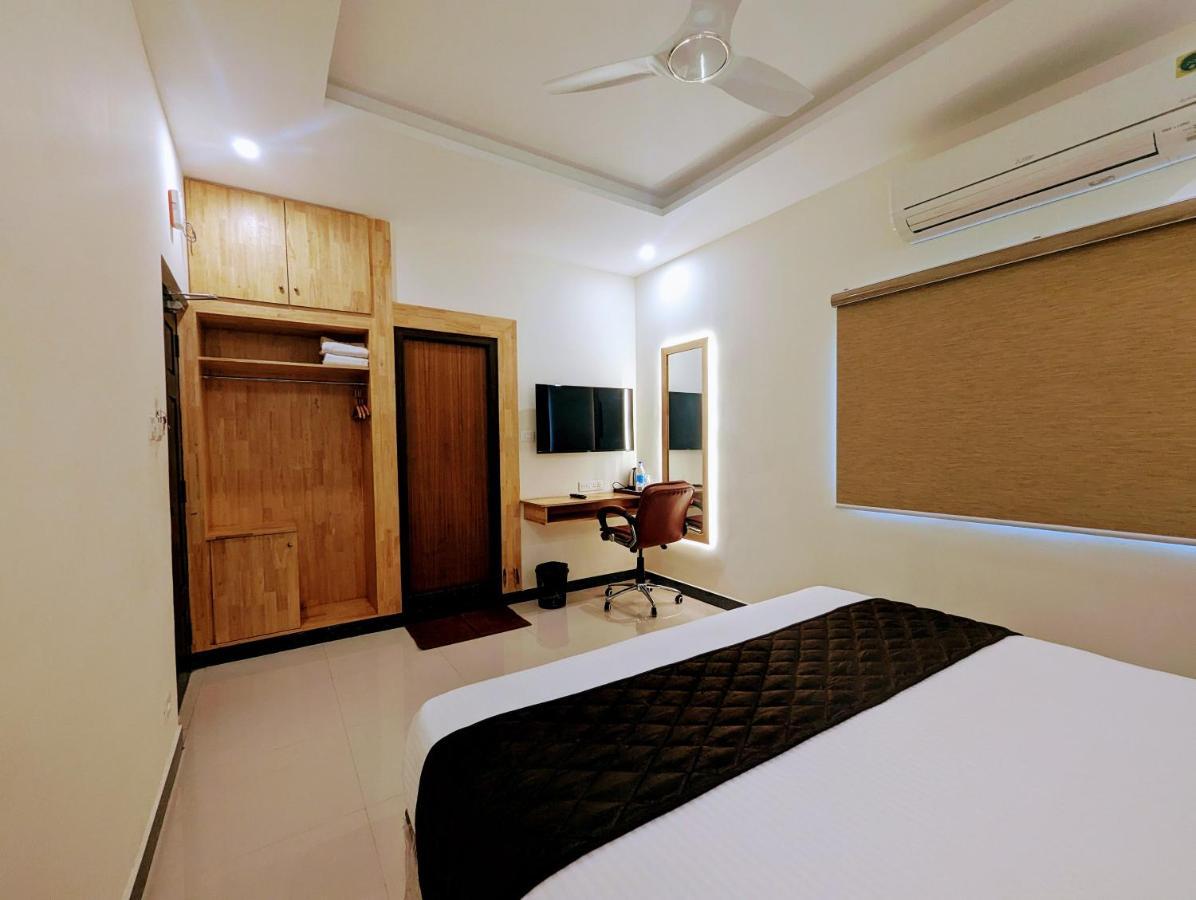 Tpc Camphor Hotel Tiruchirappalli ภายนอก รูปภาพ