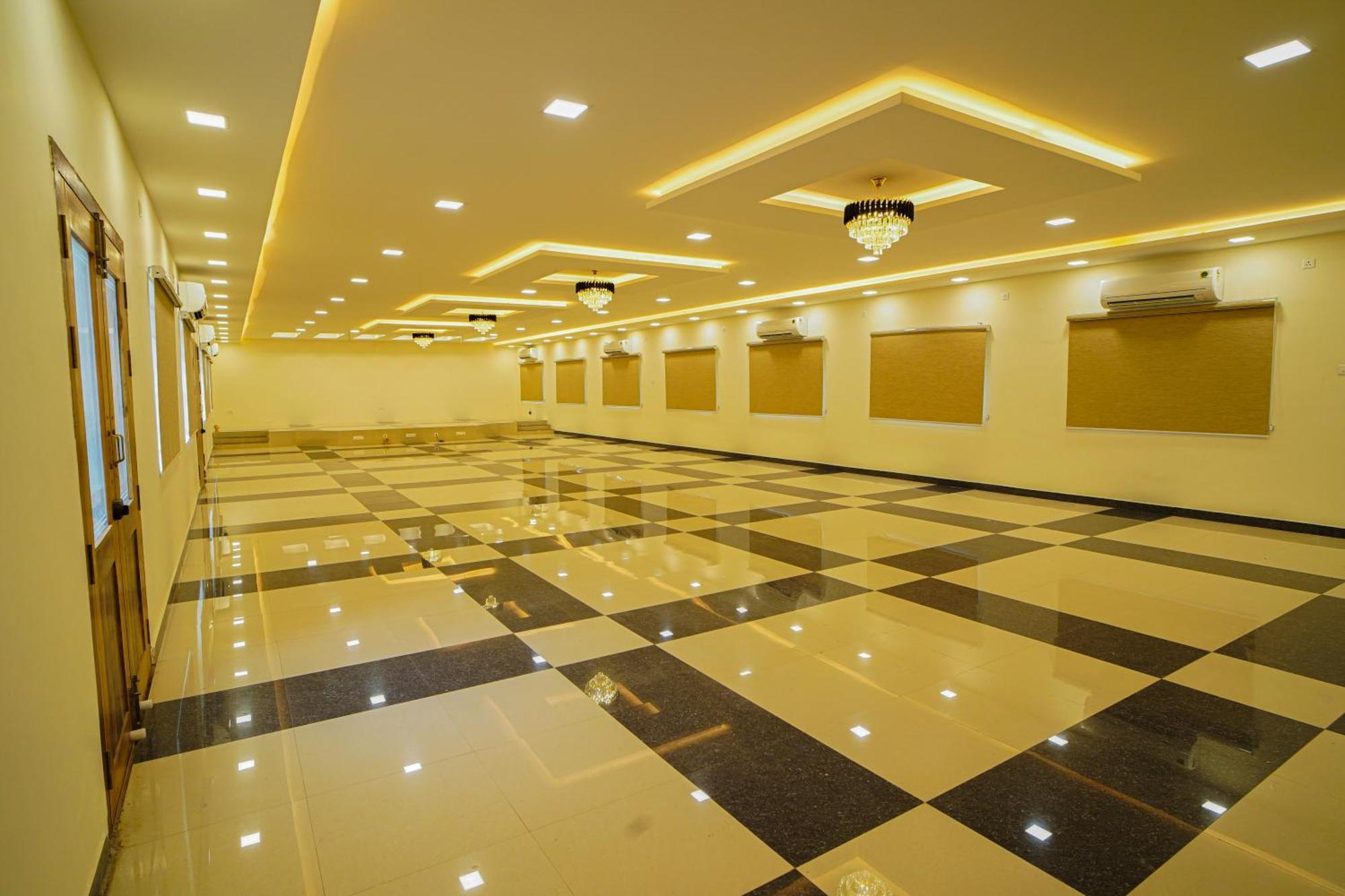 Tpc Camphor Hotel Tiruchirappalli ภายนอก รูปภาพ