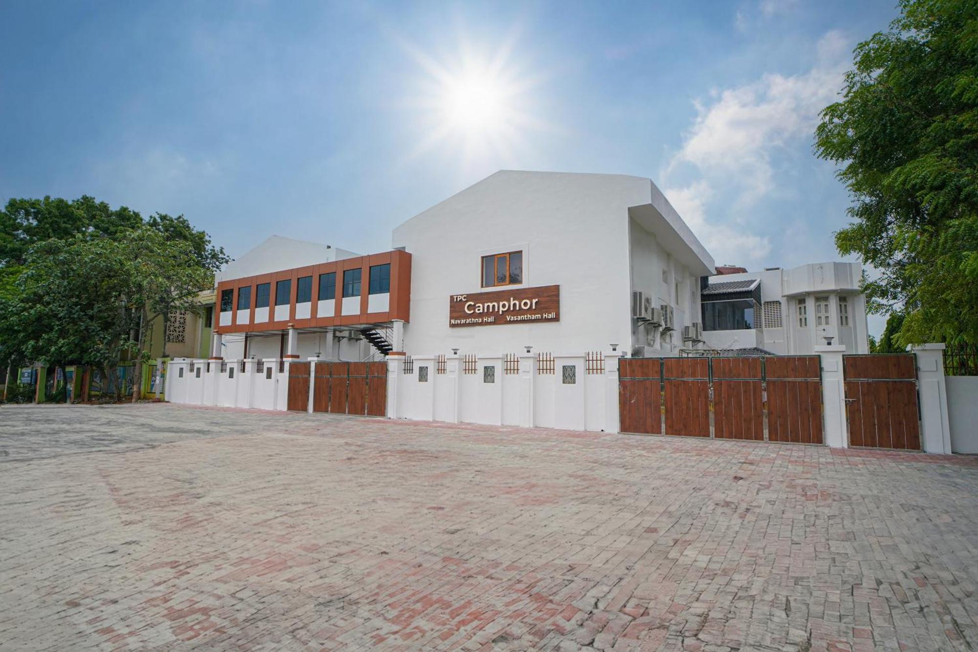 Tpc Camphor Hotel Tiruchirappalli ภายนอก รูปภาพ